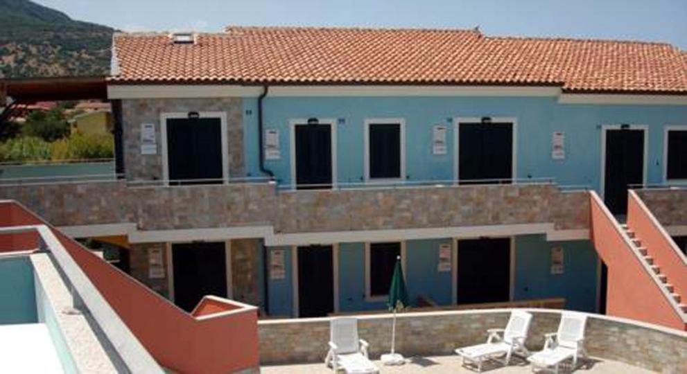 Gli Appartamenti Sul Mare 瓦雷多利亚 外观 照片